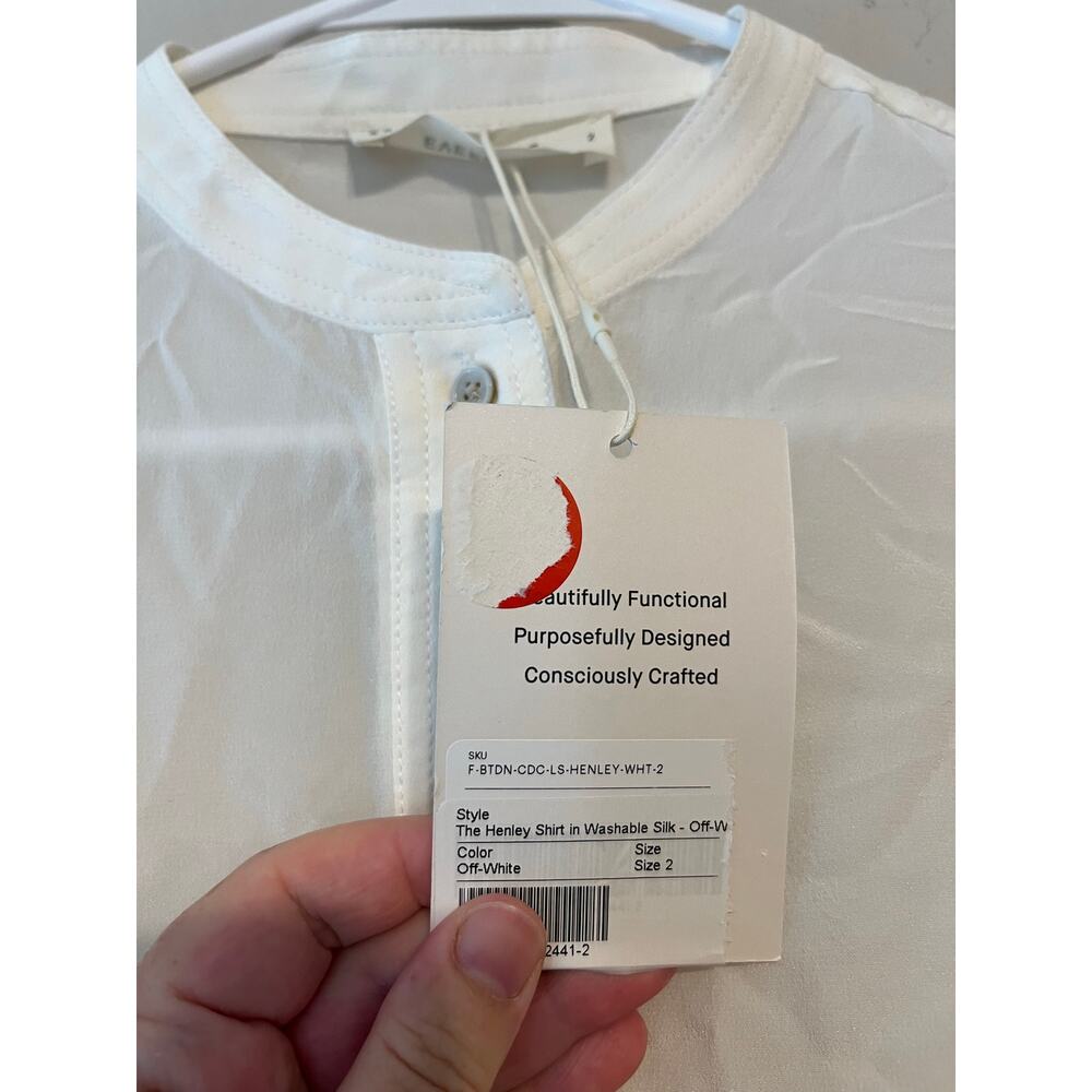 Everlane THE HENLEY SHIRT IN WASHABLE SILK Size 2 *flaw - Picture 5 of 10